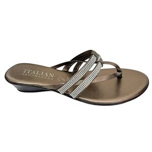 NWOB Italian Shoemakers Bronze Gold Cushioned Sandals with Rhinestone Straps